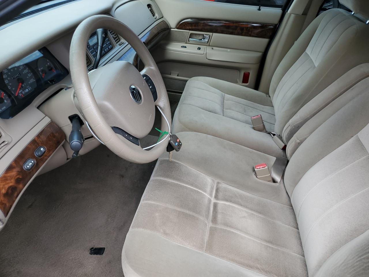 2005 Mercury Grand Marquis Gs VIN: 2MEFM74W25X626968 Lot: 65914244