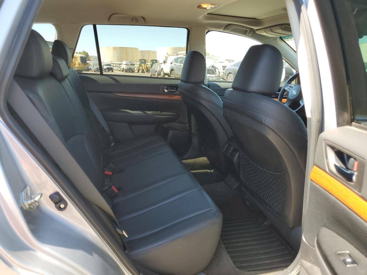 2013 Subaru Outback 2.5I Limited VIN: 4S4BRBPC2D3263388 Lot: 68380744