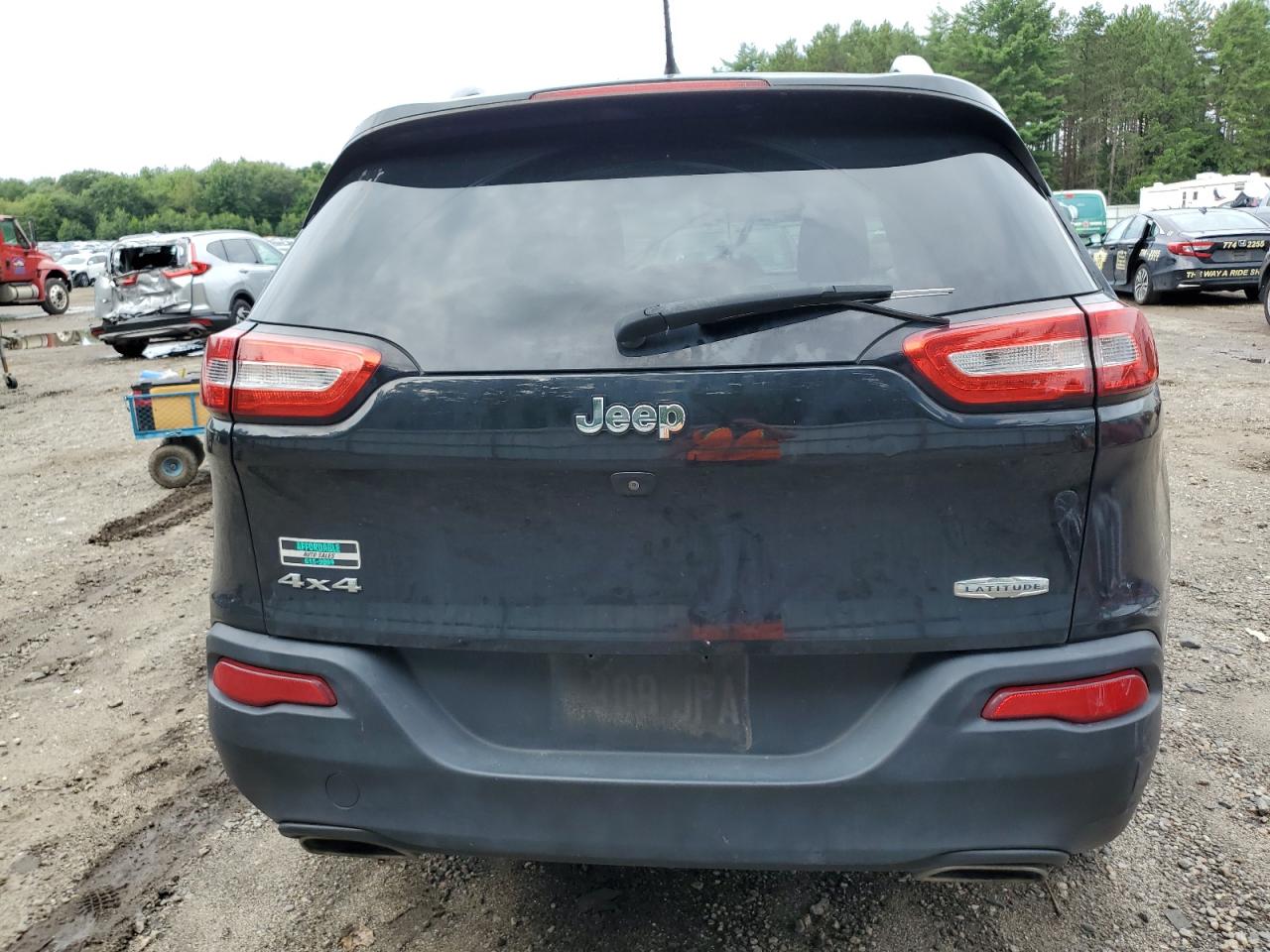 2015 Jeep Cherokee Latitude VIN: 1C4PJMCS7FW583611 Lot: 66440544