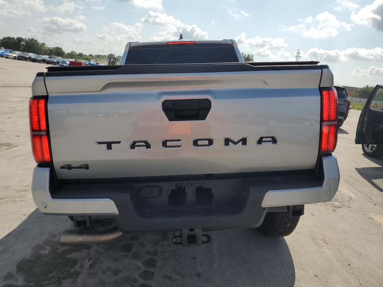 3TYLB5JN9RT013343 2024 Toyota Tacoma Double Cab