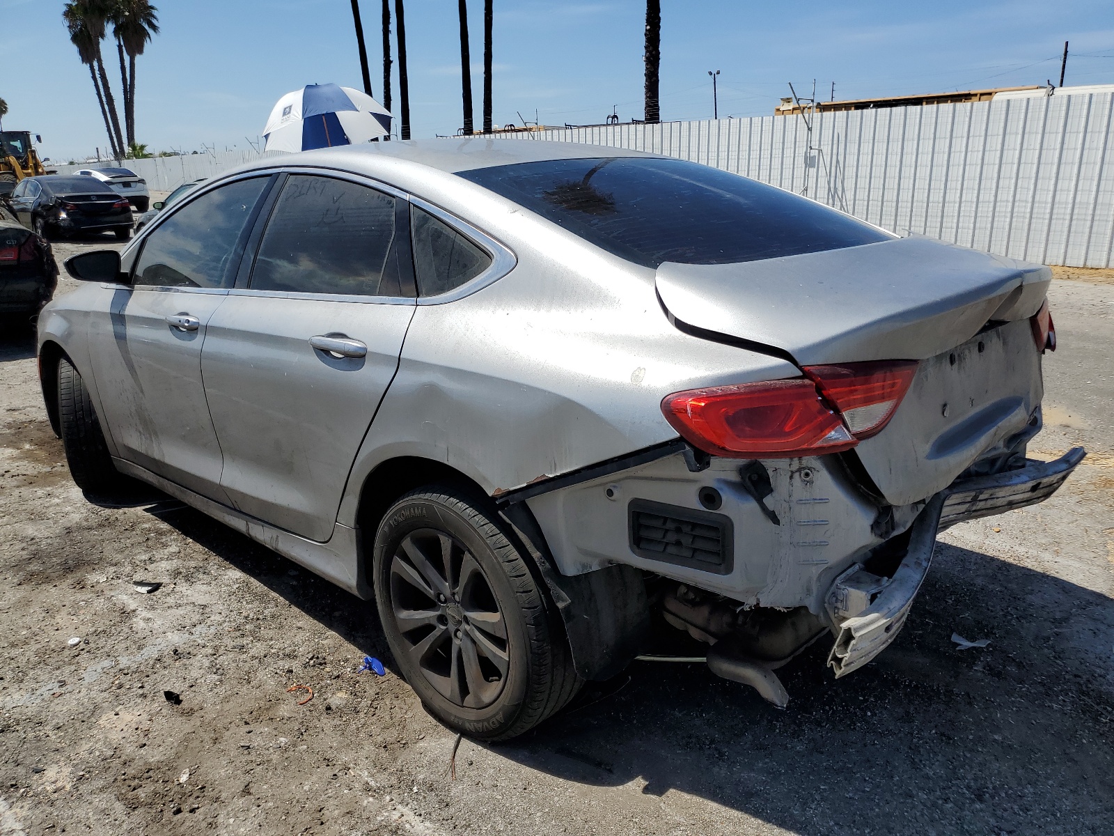 2015 Chrysler 200 Limited vin: 1C3CCCAB9FN657191