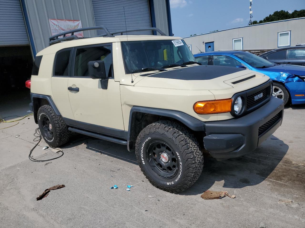 2010 Toyota Fj Cruiser VIN: JTEBU4BF9AK071141 Lot: 67696654
