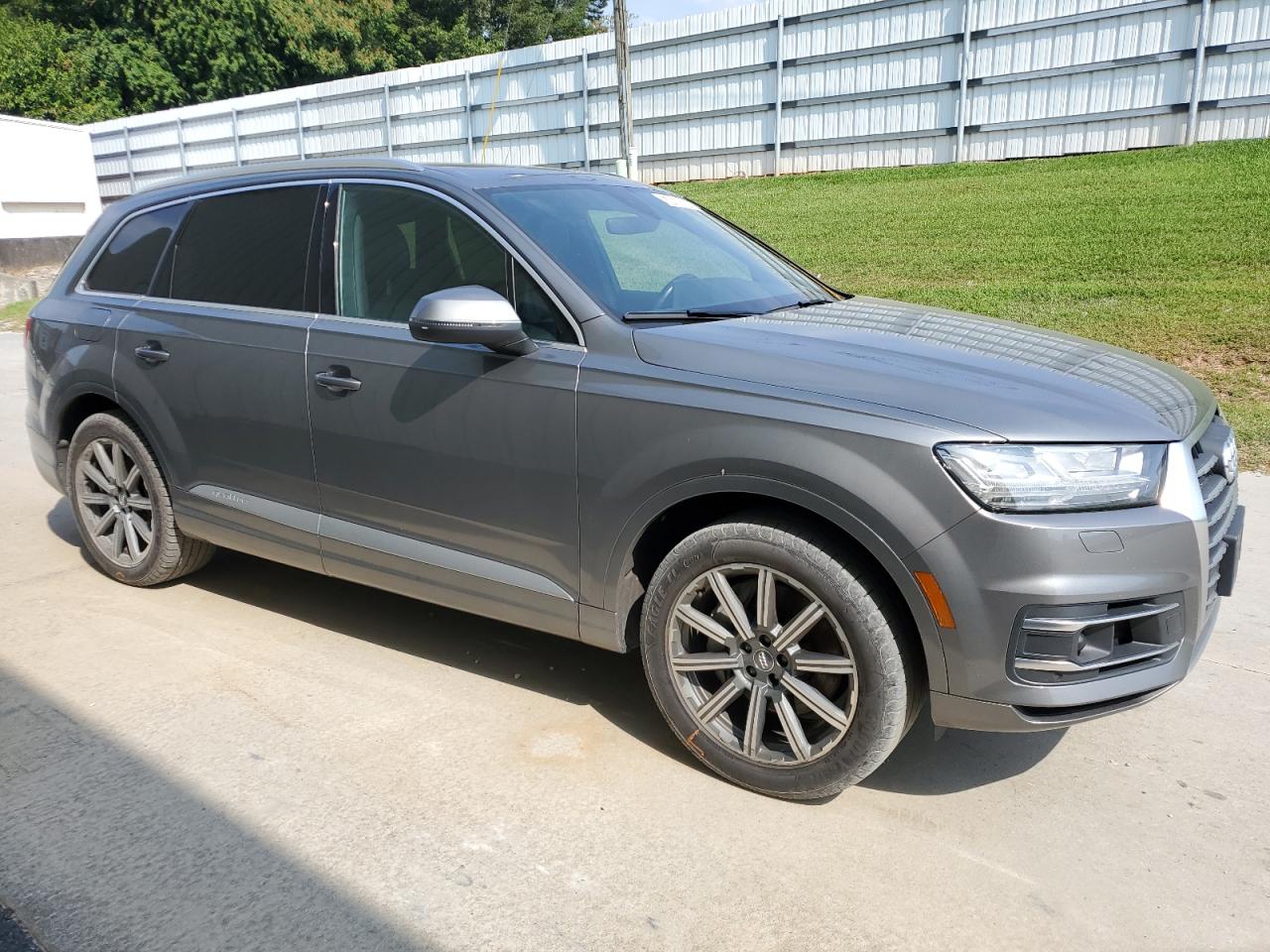 2017 Audi Q7 - Image 4