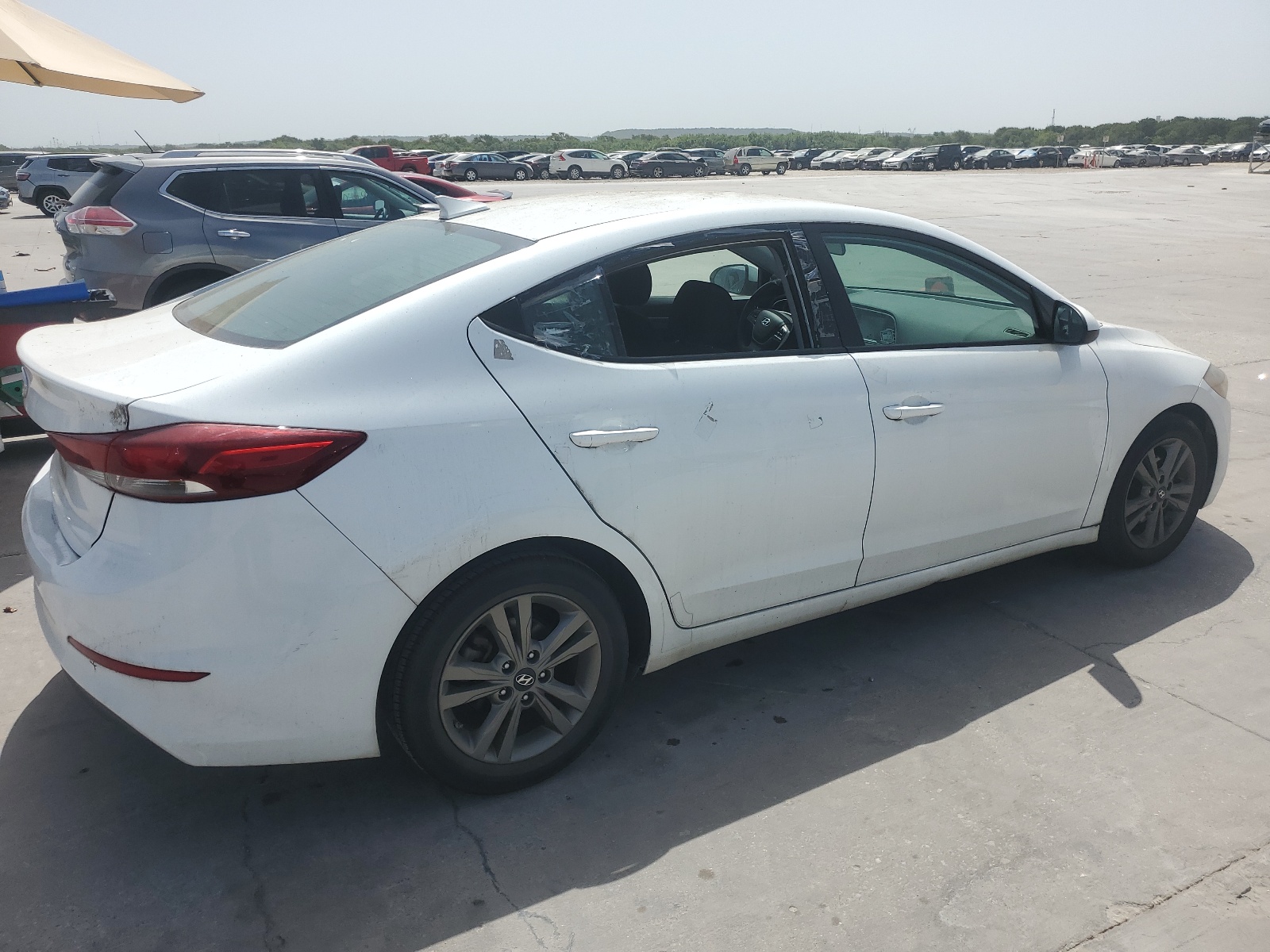 2018 Hyundai Elantra Sel vin: 5NPD84LF6JH213251