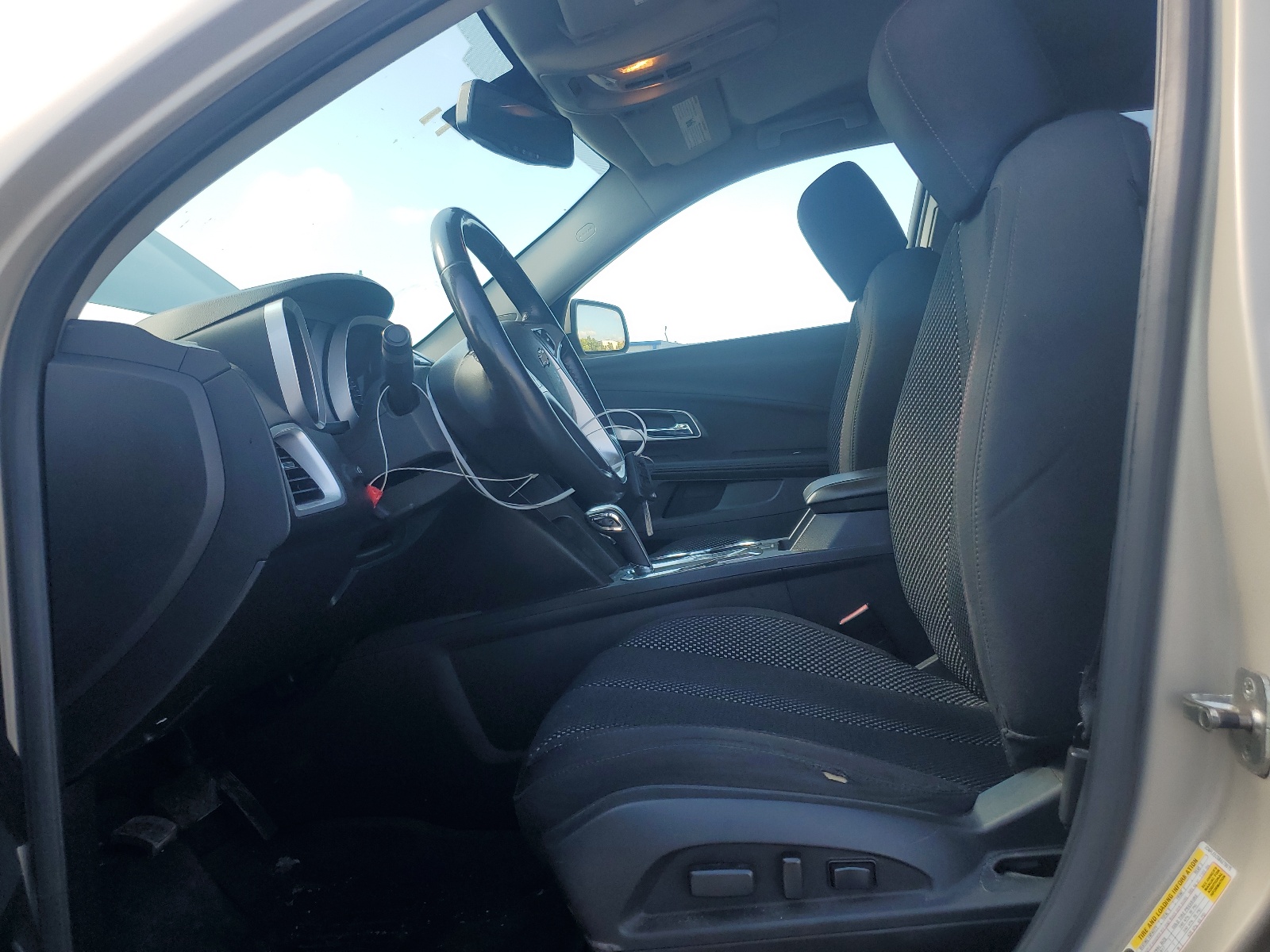 2CNFLEEC5B6278075 2011 Chevrolet Equinox Lt