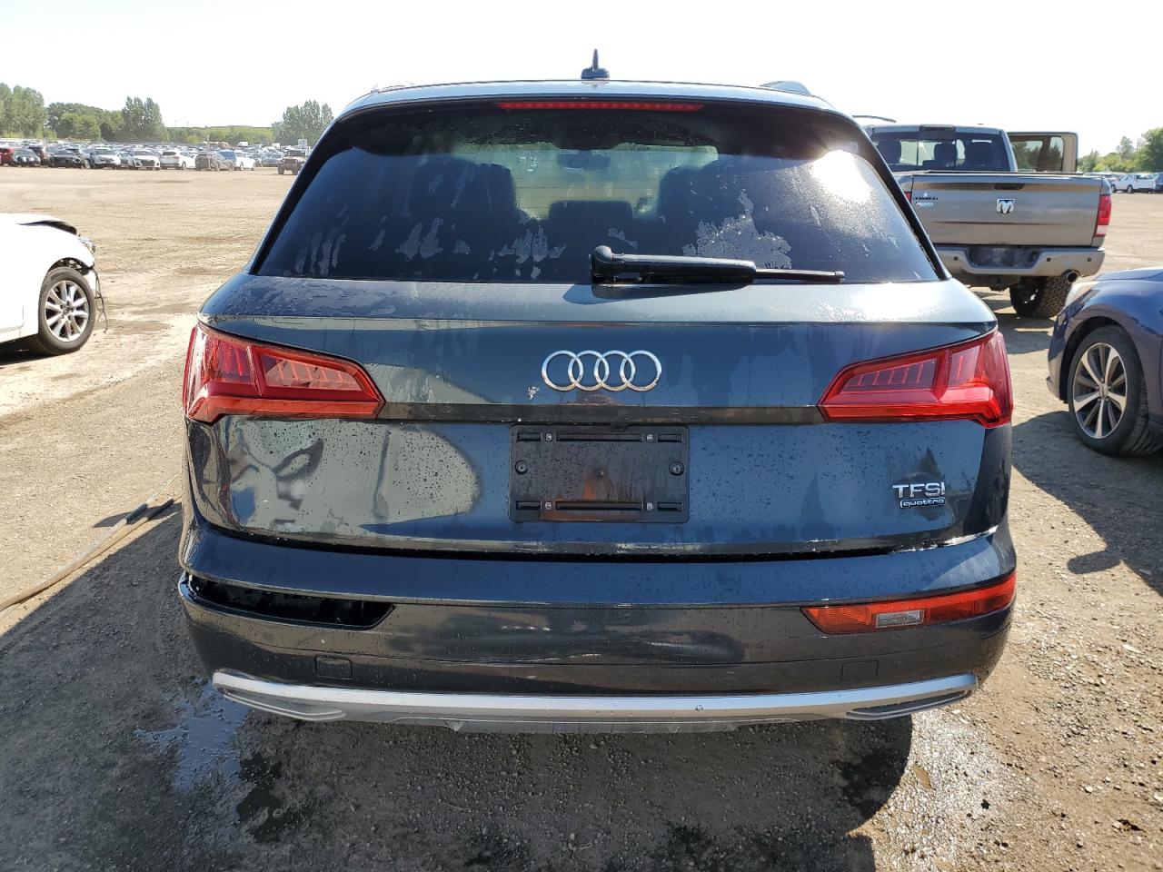 2018 Audi Q5 Premium VIN: WA1ANAFY3J2002477 Lot: 60904575
