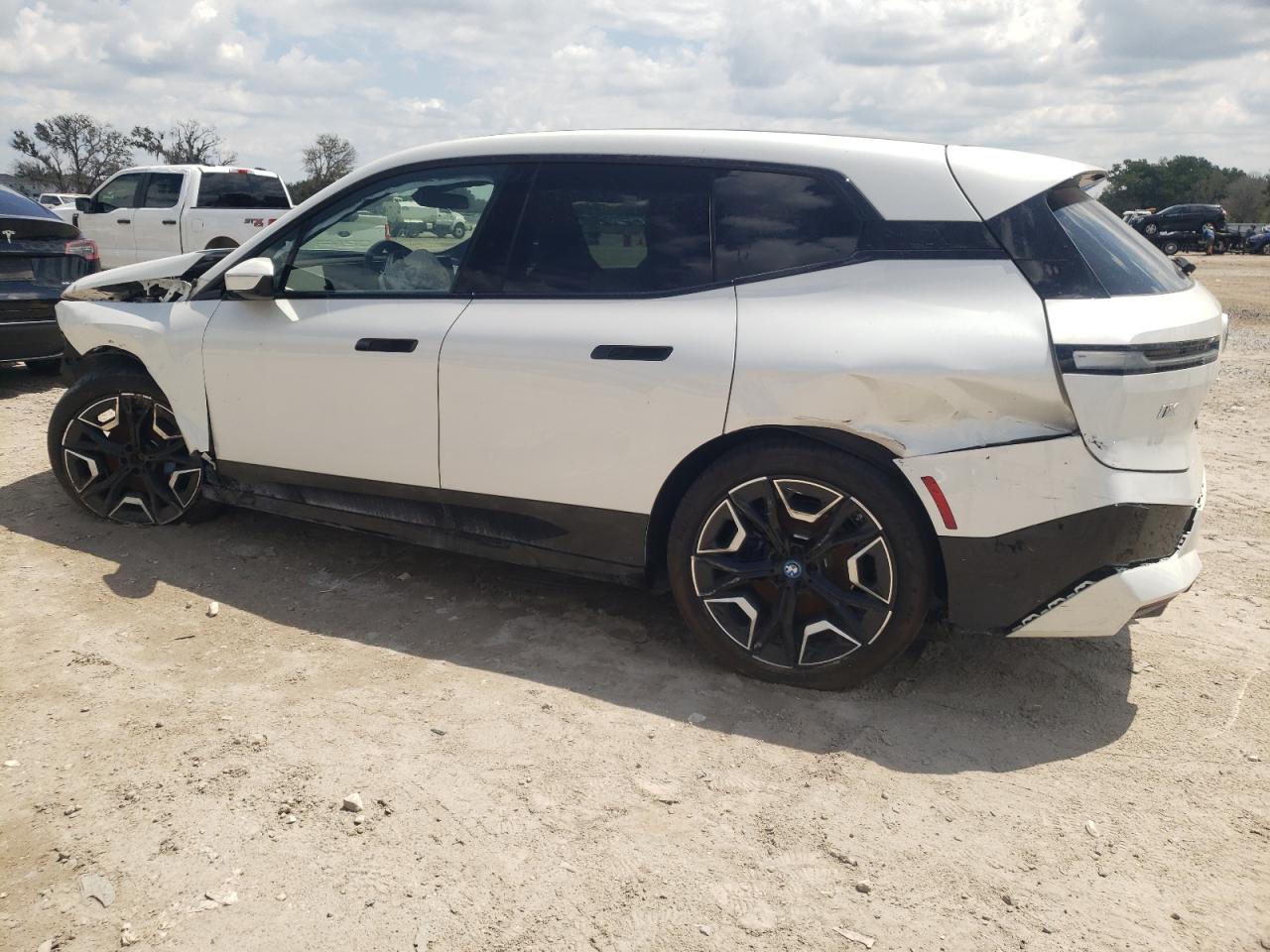 2024 BMW Ix xDrive50 VIN: WB523CF02RCN18403 Lot: 67509994