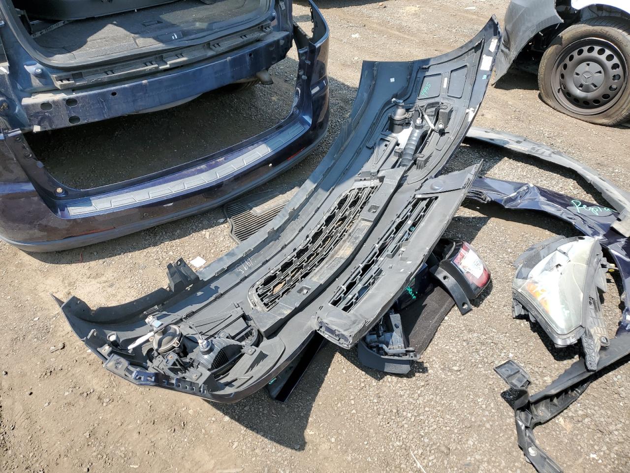 2015 Chevrolet Traverse Lt VIN: 1GNKVGKD1FJ111119 Lot: 67101824