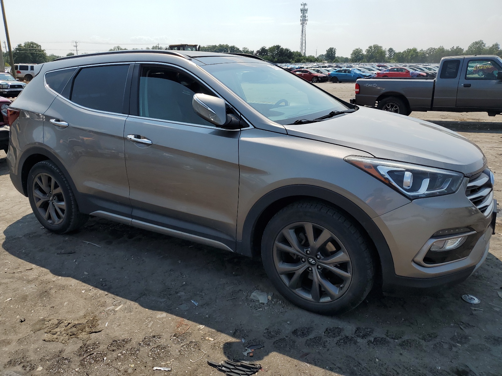 2018 Hyundai Santa Fe Sport vin: 5XYZWDLA0JG511950