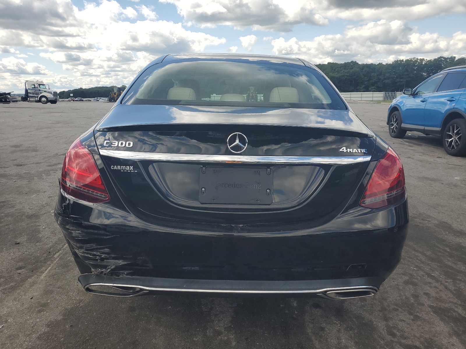 55SWF8EB4KU318448 2019 Mercedes-Benz C 300 4Matic