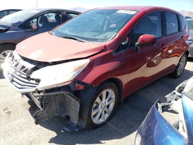 Хетчбеки NISSAN VERSA 2014 Червоний