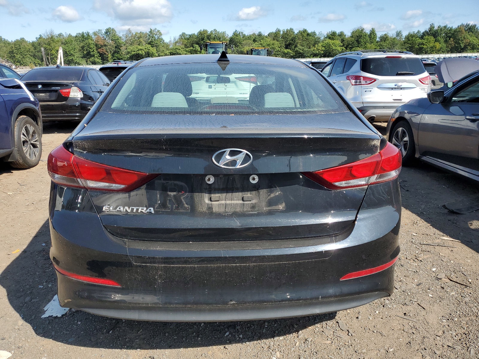 5NPD84LF7HH023534 2017 Hyundai Elantra Se