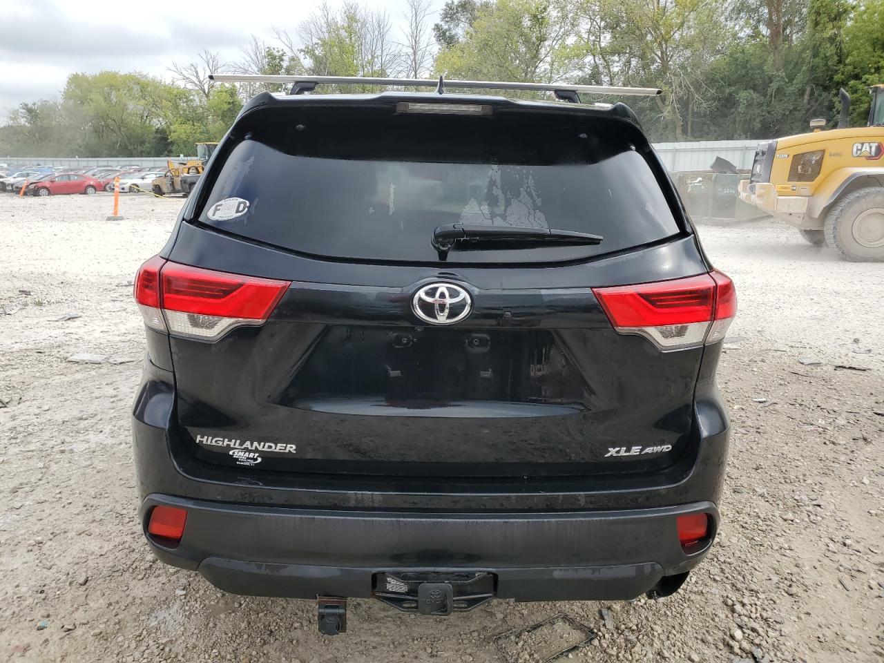 2019 Toyota Highlander Se VIN: 5TDJZRFH3KS608400 Lot: 69054704