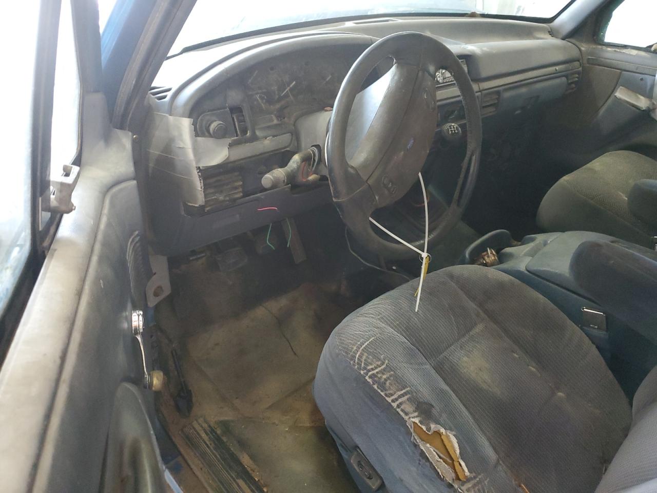 1992 Ford F150 VIN: 1FTEX14Y2NKA38932 Lot: 66343204