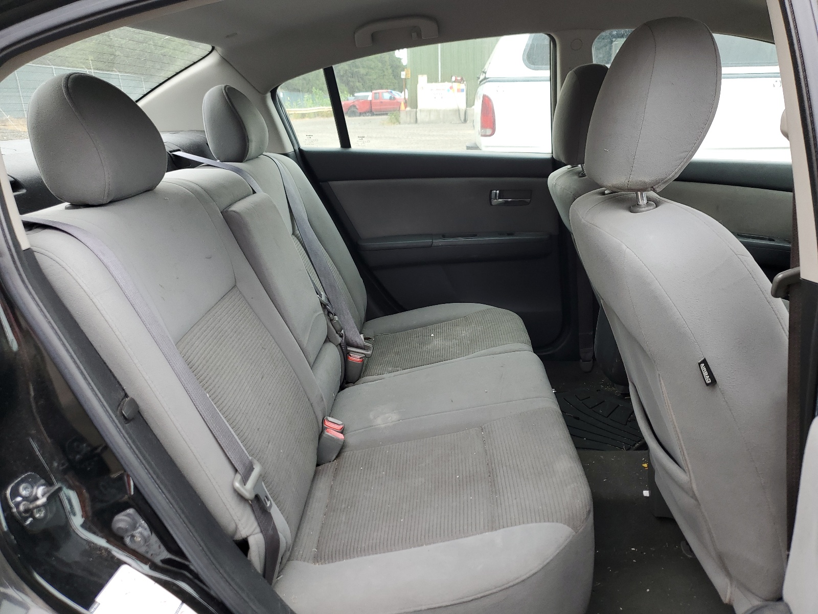 3N1AB6AP3BL692163 2011 Nissan Sentra 2.0