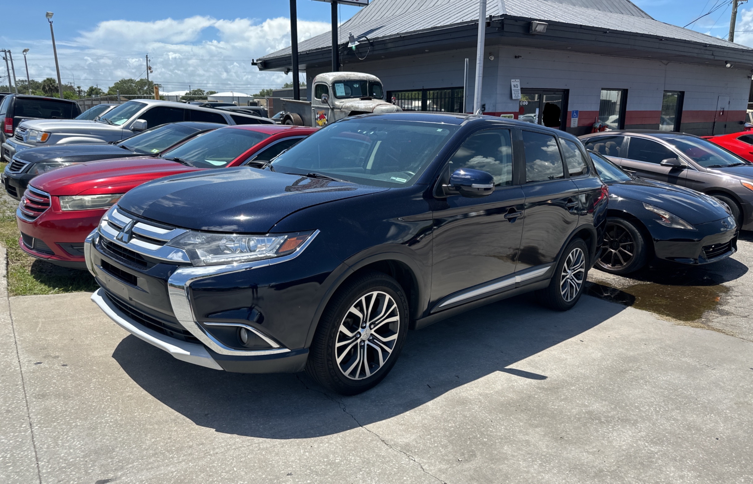 2017 Mitsubishi Outlander Se vin: JA4AZ3A35HZ055503