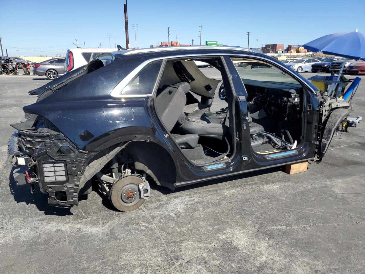 2019 Audi Q8 - Image 3