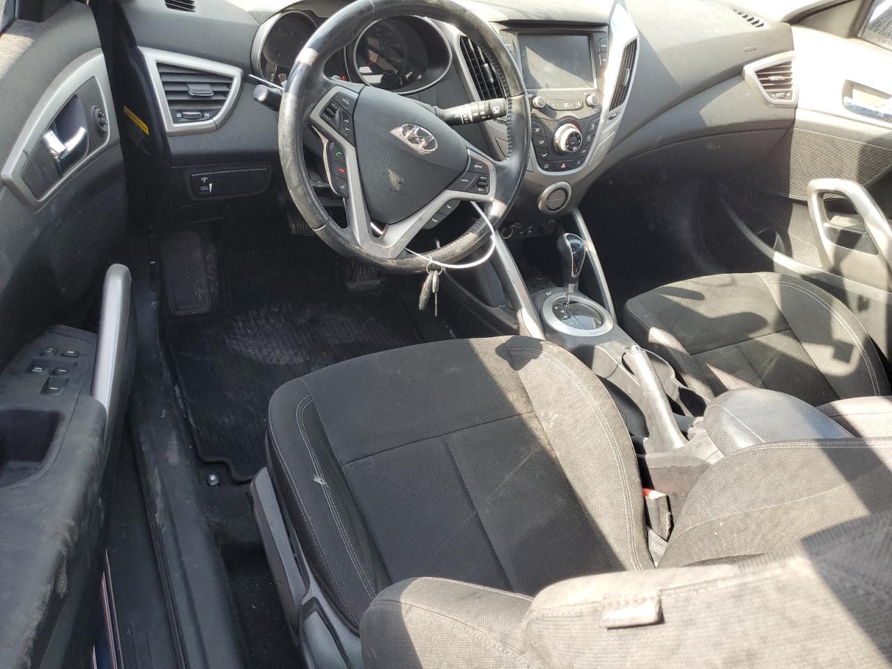 2017 Hyundai Veloster VIN: KMHTC6AD6HU307522 Lot: 66415754