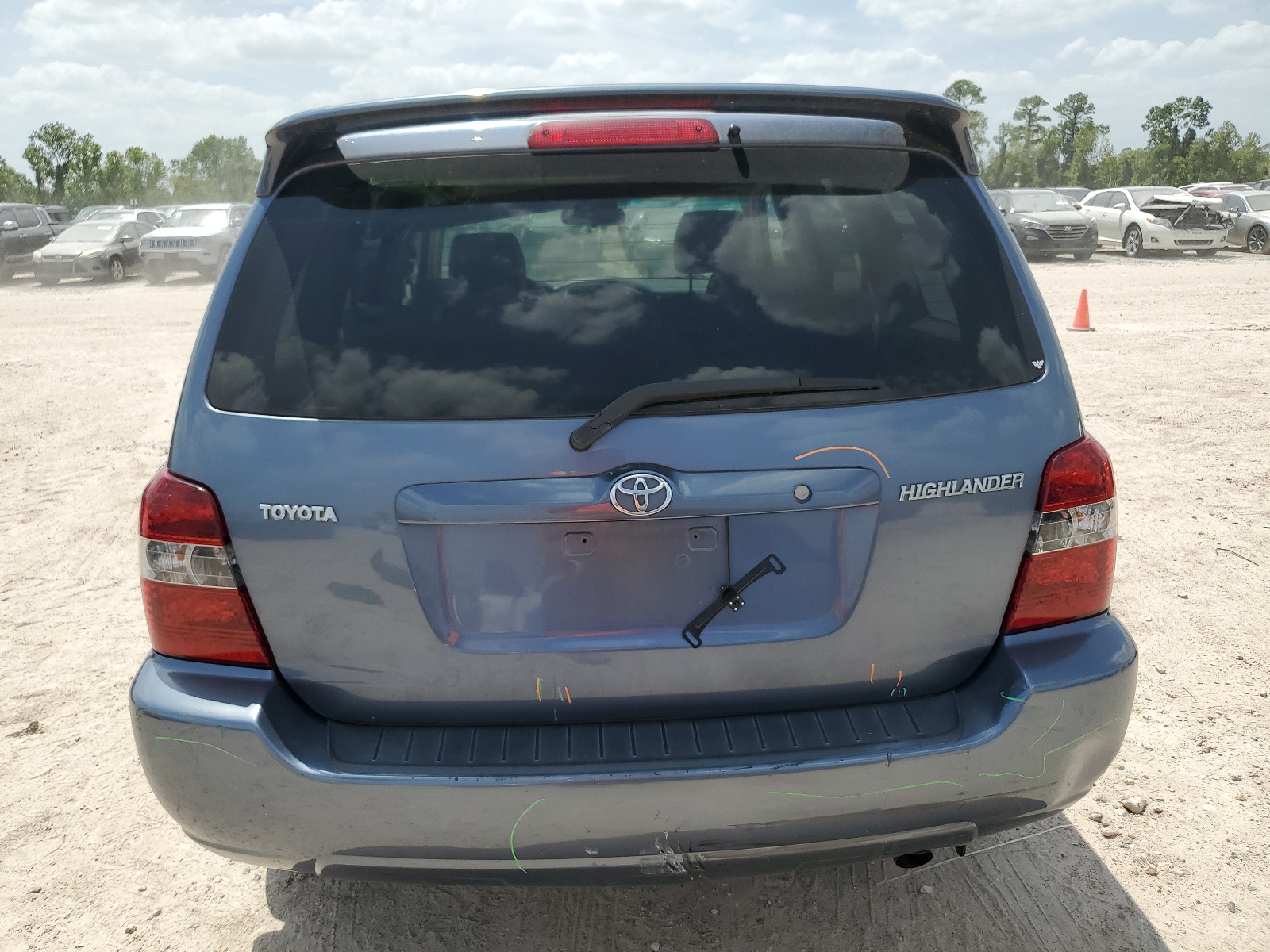 JTEGD21A740105349 2004 Toyota Highlander