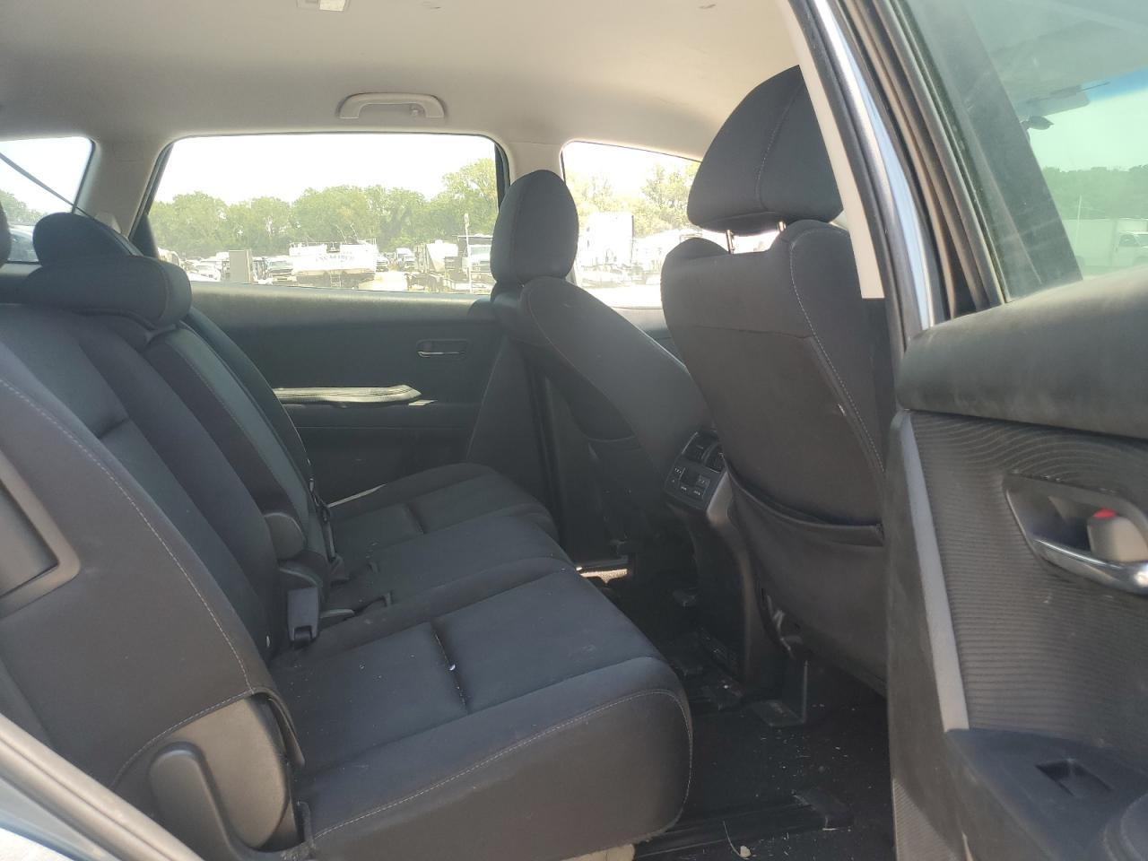 2011 Mazda CX-9 - Image 12