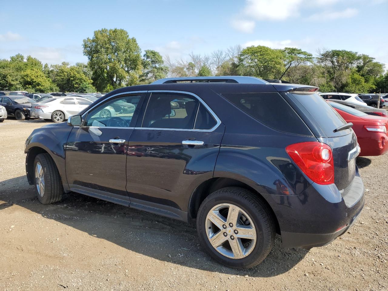 2GNALDEK6F6151462 2015 CHEVROLET EQUINOX - Image 2