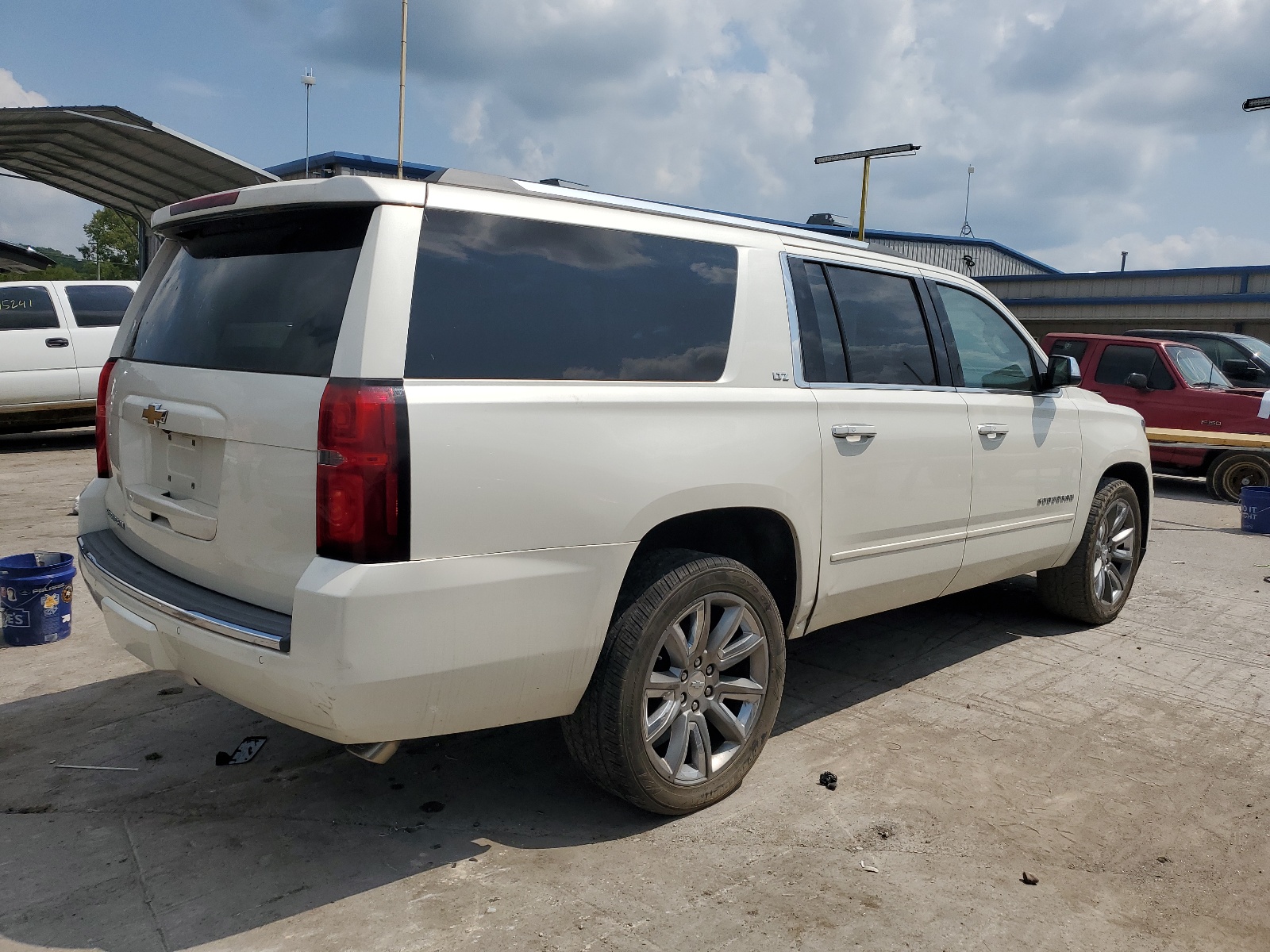 2015 Chevrolet Suburban K1500 Ltz vin: 1GNSKKKC2FR139256