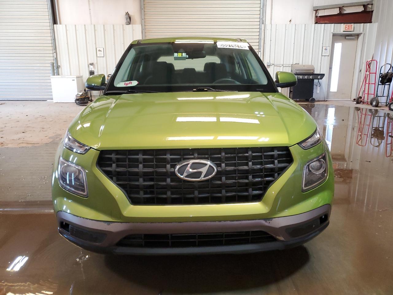2021 Hyundai Venue - Image 5