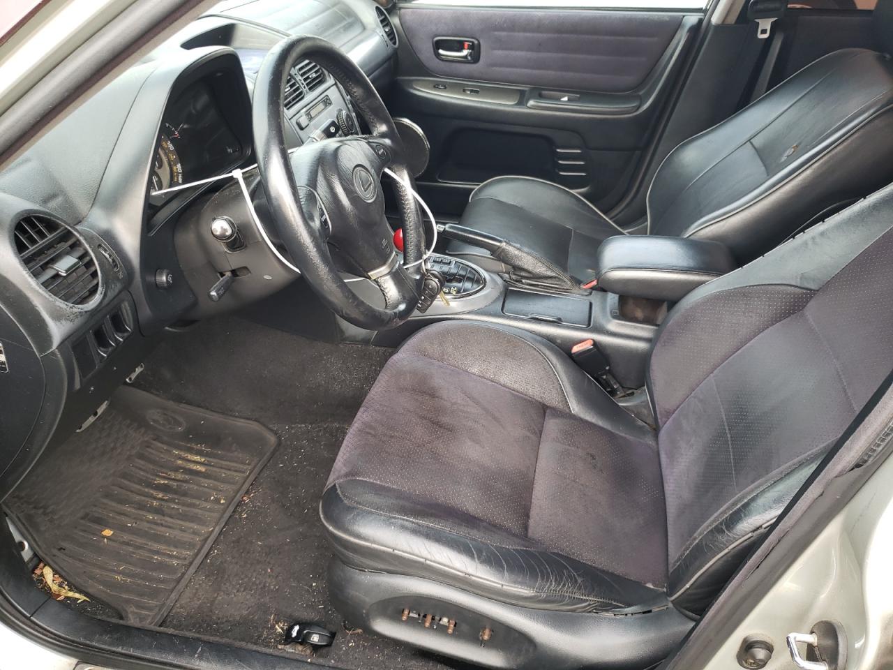 2002 Lexus Is 300 VIN: JTHBD192420053700 Lot: 66233504