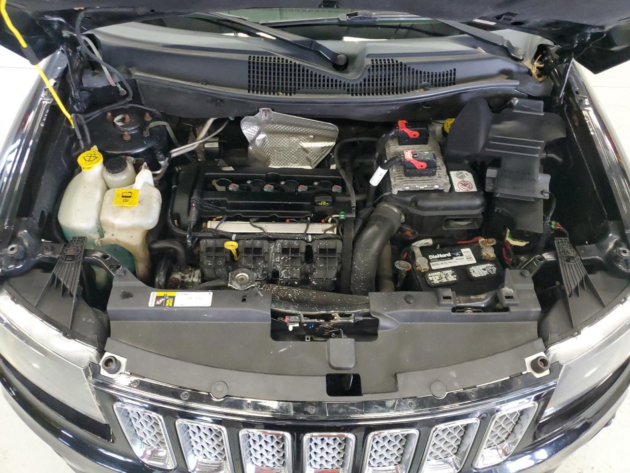 2016 Jeep Compass Latitude VIN: 1C4NJCEA0GD744433 Lot: 68353924