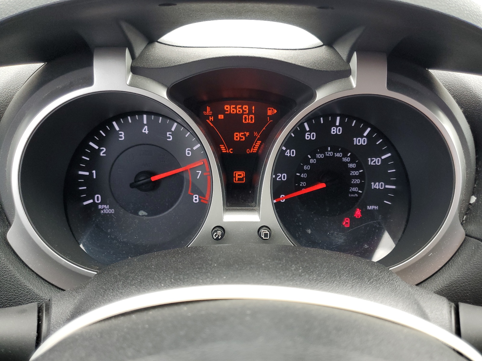 JN8AF5MR3DT215129 2013 Nissan Juke S