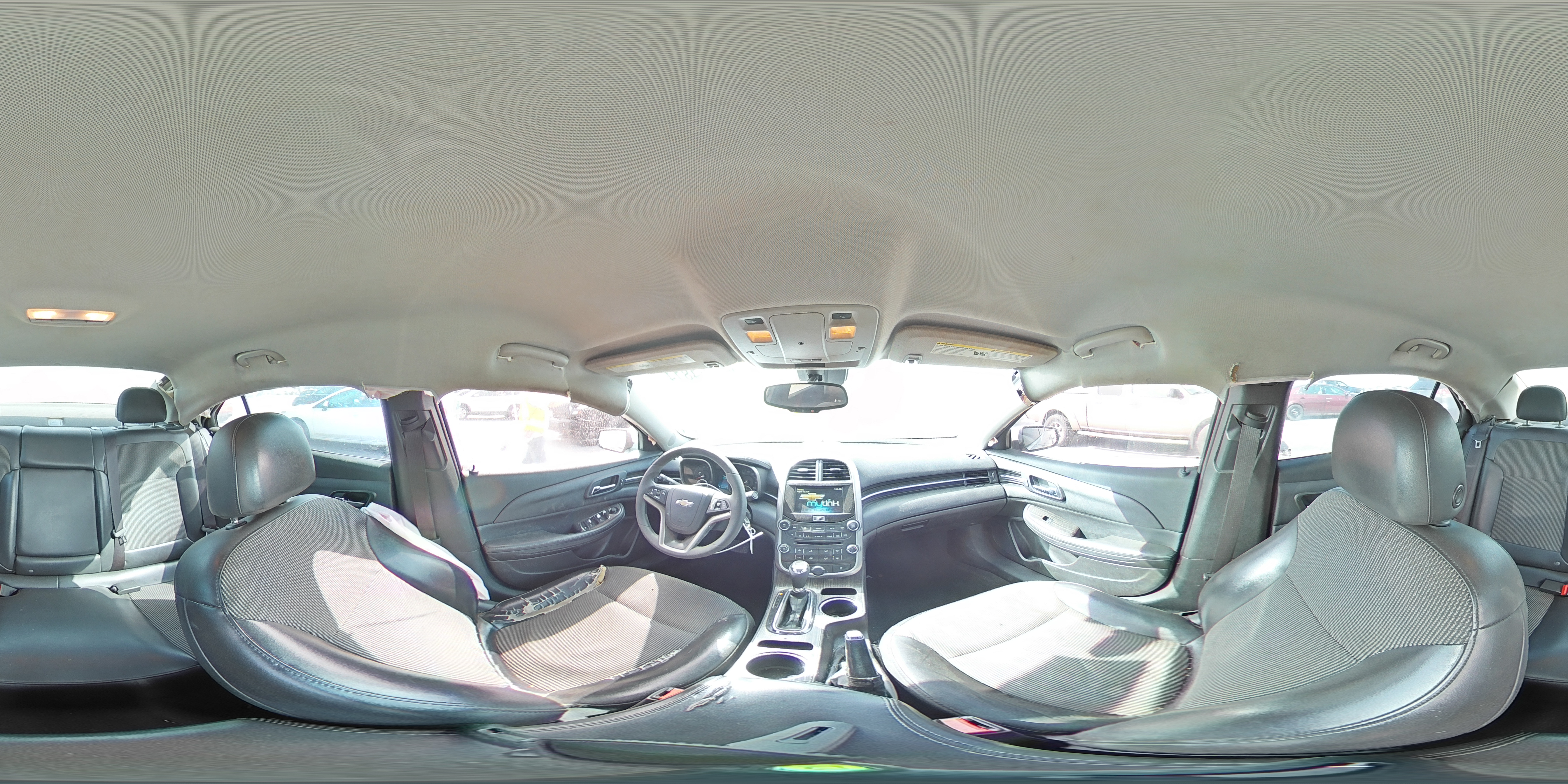 2015 Chevrolet Malibu - Image 13