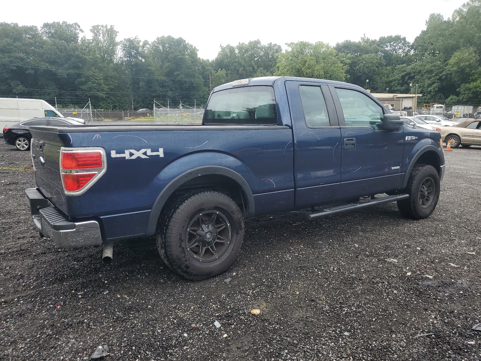 1FTFX1ETXDFB25671 2013 Ford F150 Super Cab