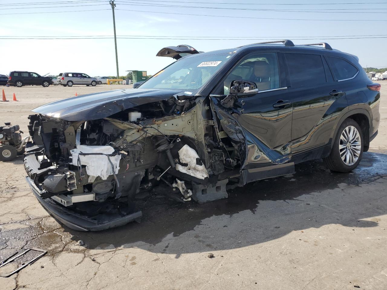 5TDKDRBH4RS528834 2024 TOYOTA HIGHLANDER - Image 1