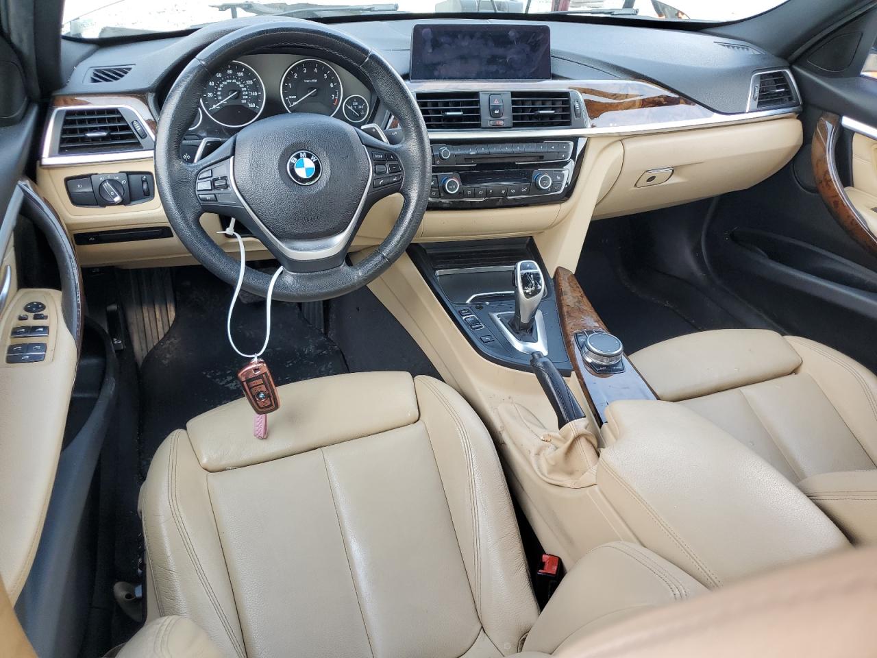 WBA8B9G57JNU99318 2018 BMW 330 I