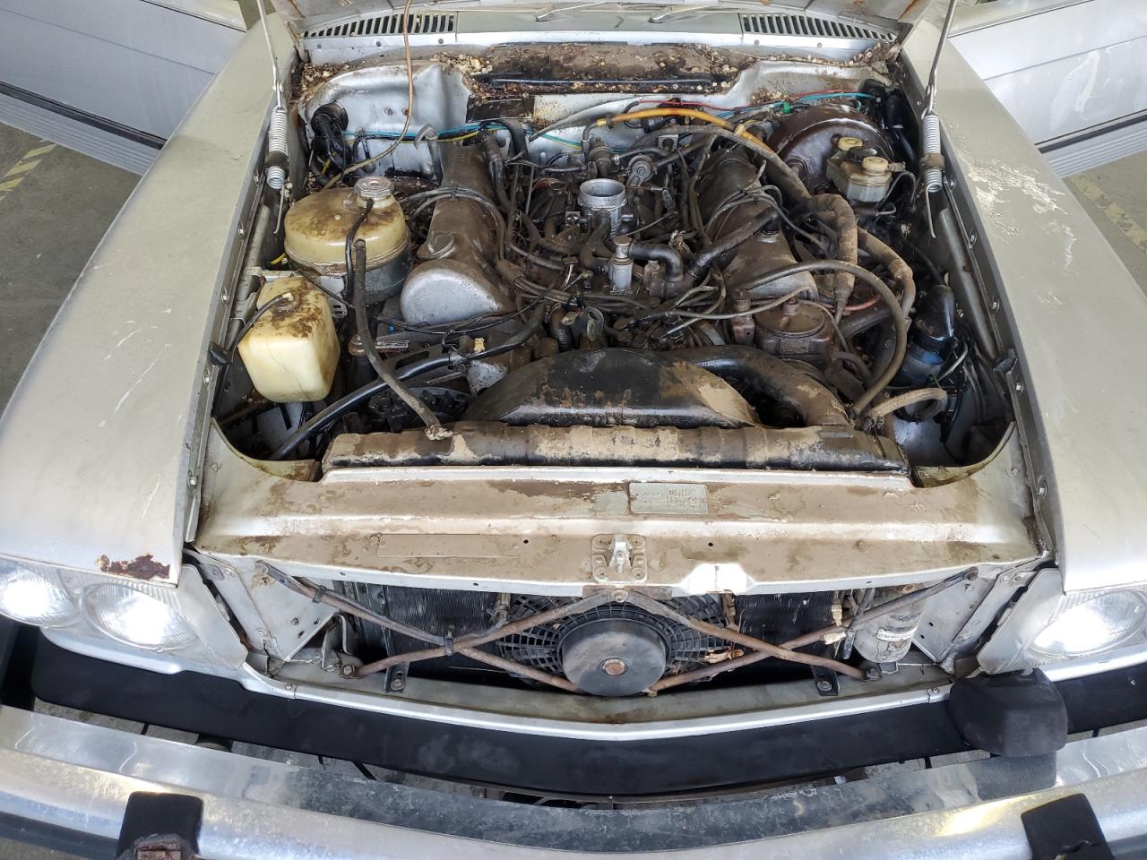 1975 Mercedes-Benz 450 Slc VIN: 10702412009347 Lot: 65760904