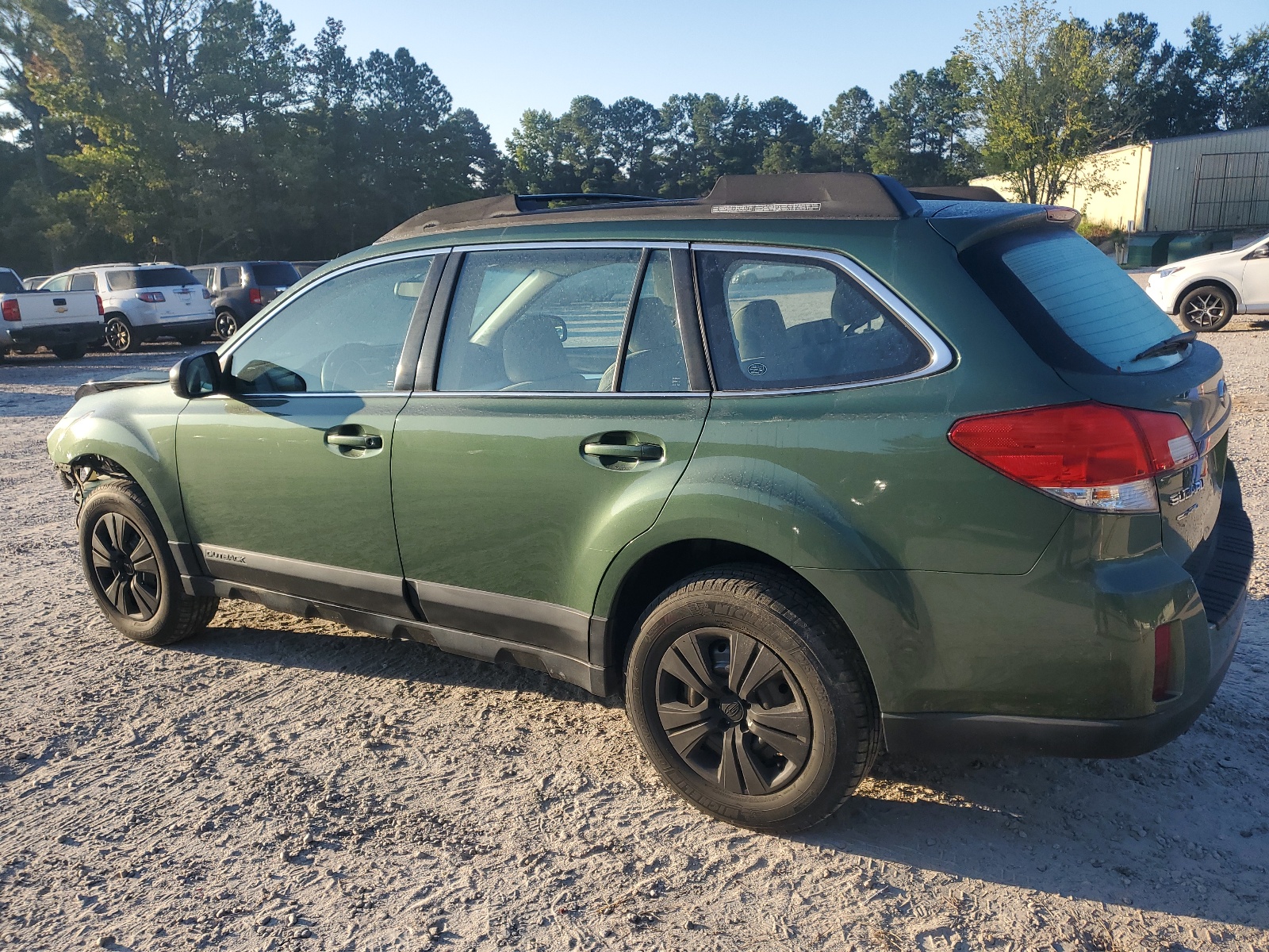 4S4BRCACXB1350835 2011 Subaru Outback 2.5I