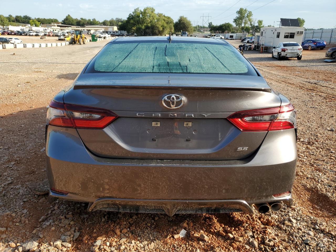 4T1G11AK2MU593128 2021 Toyota Camry Se