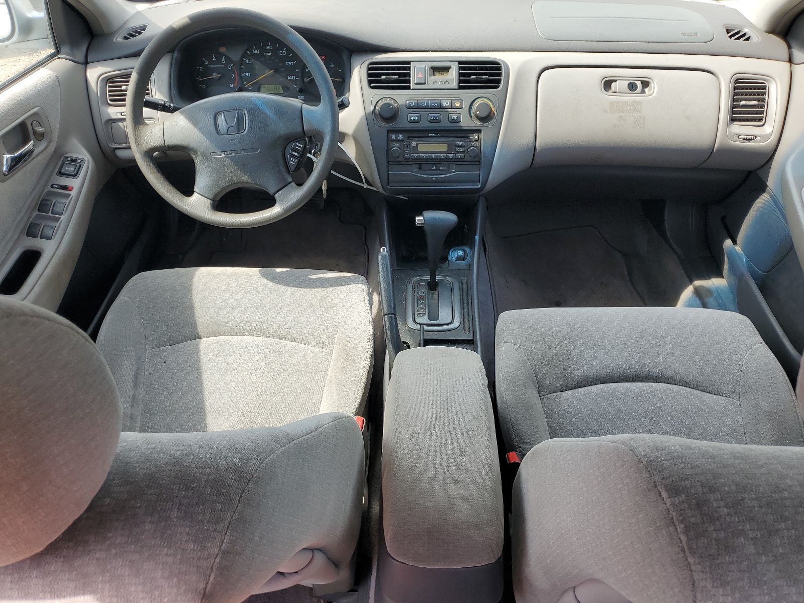 1HGCG16441A051619 2001 Honda Accord Lx