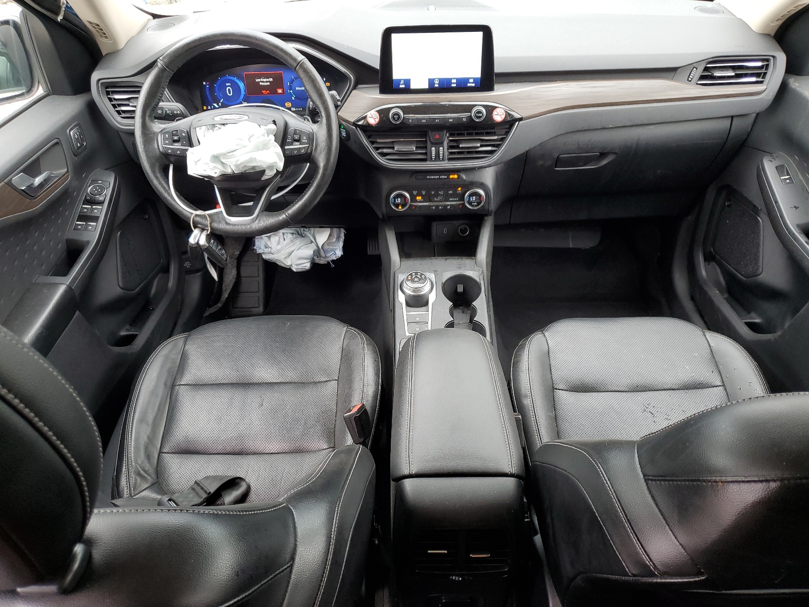 1FMCU9J93LUA14440 2020 Ford Escape Titanium