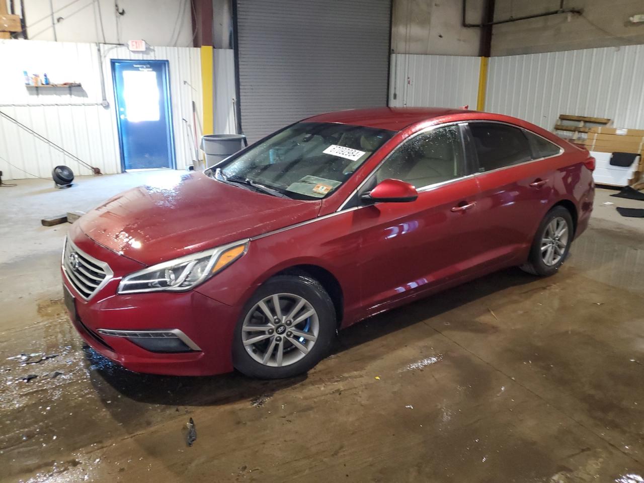 5NPE24AF9FH121342 2015 HYUNDAI SONATA - Image 1