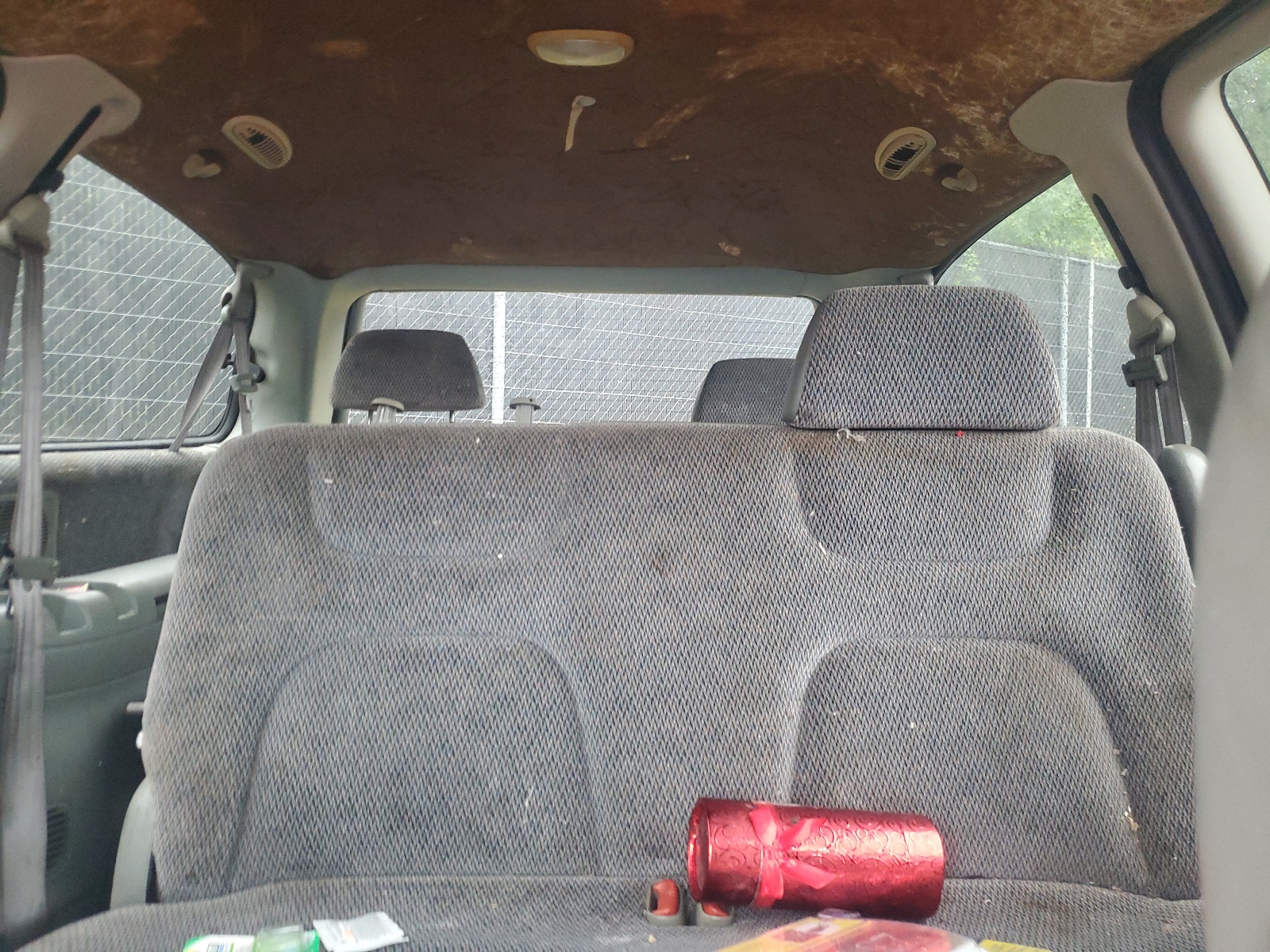 1B4GP44R3TB106393 1996 Dodge Grand Caravan Se