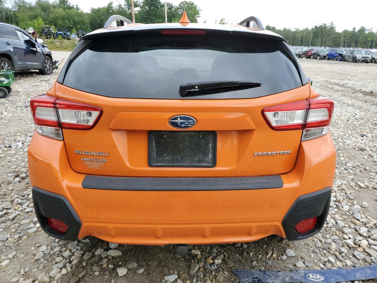 JF2GTABC0JH277674 2018 Subaru Crosstrek Premium