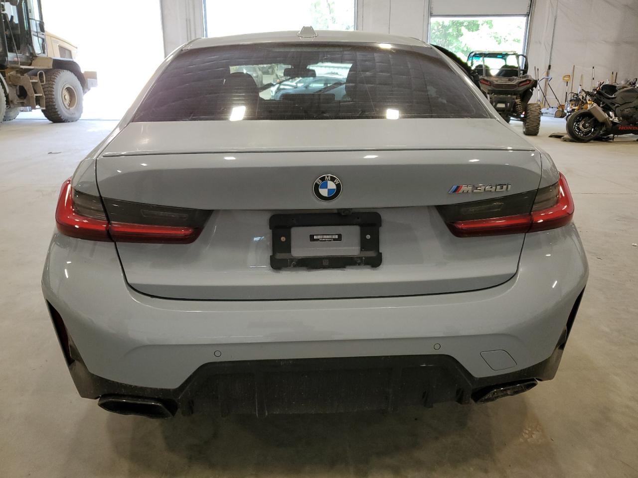 3MW49FF08P8D04532 2023 BMW M340Xi