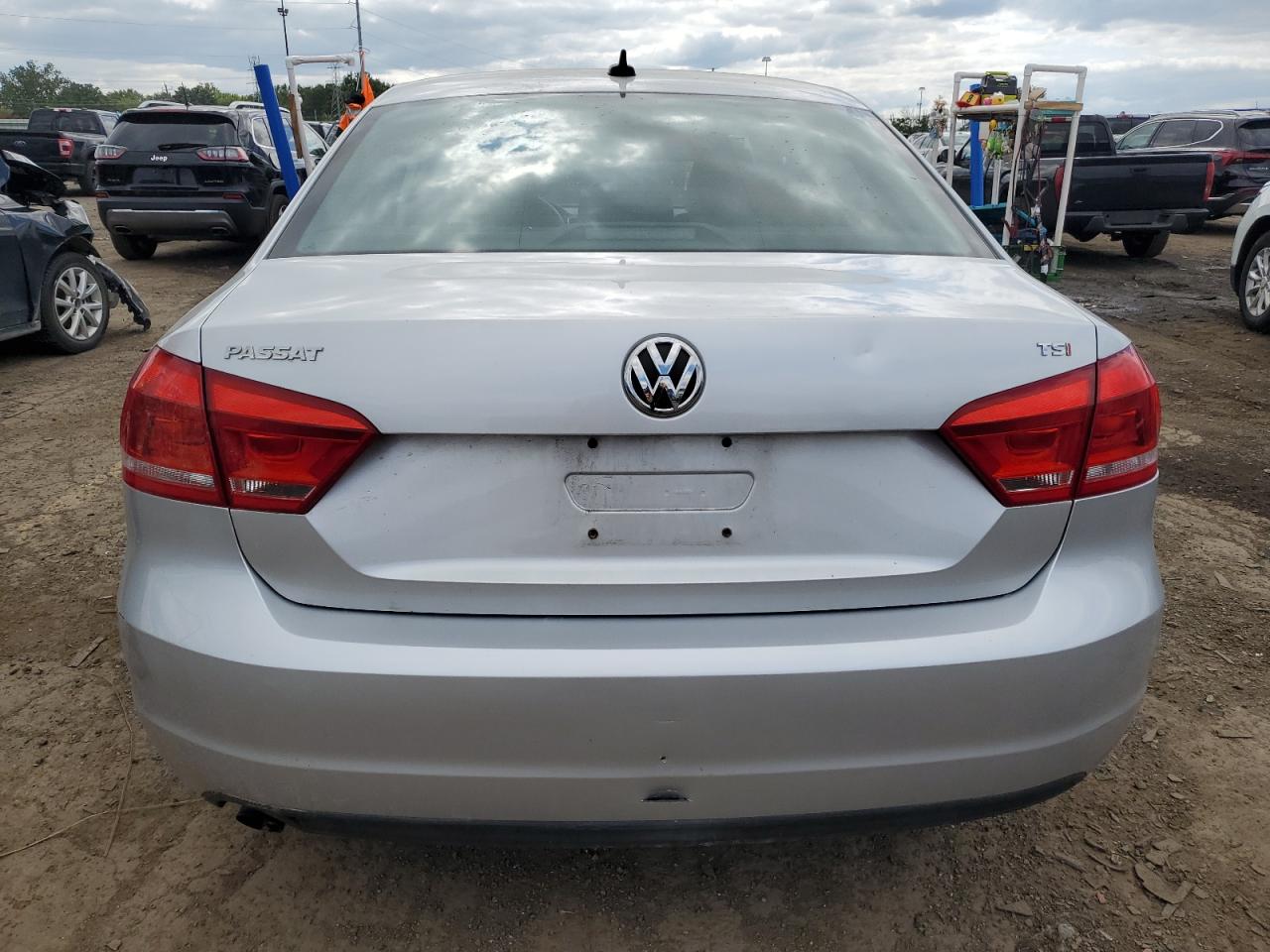 VIN 1VWAT7A31FC002289 2015 VOLKSWAGEN PASSAT no.6