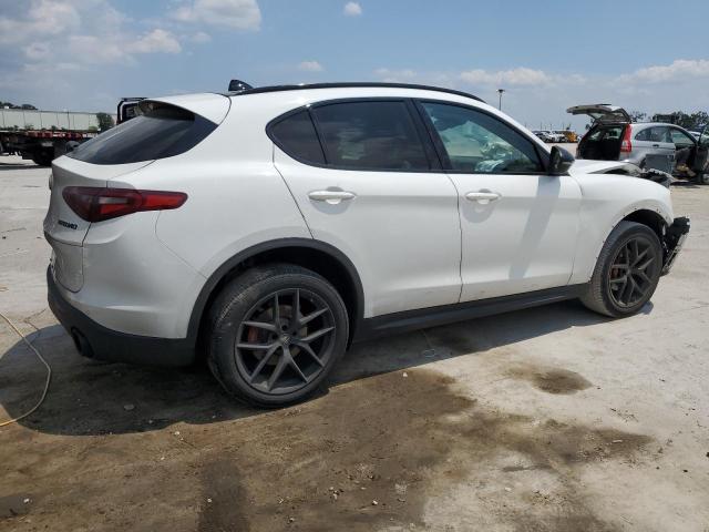 ZASPAJAN7L7C93958 Alfa Romeo Stelvio  3