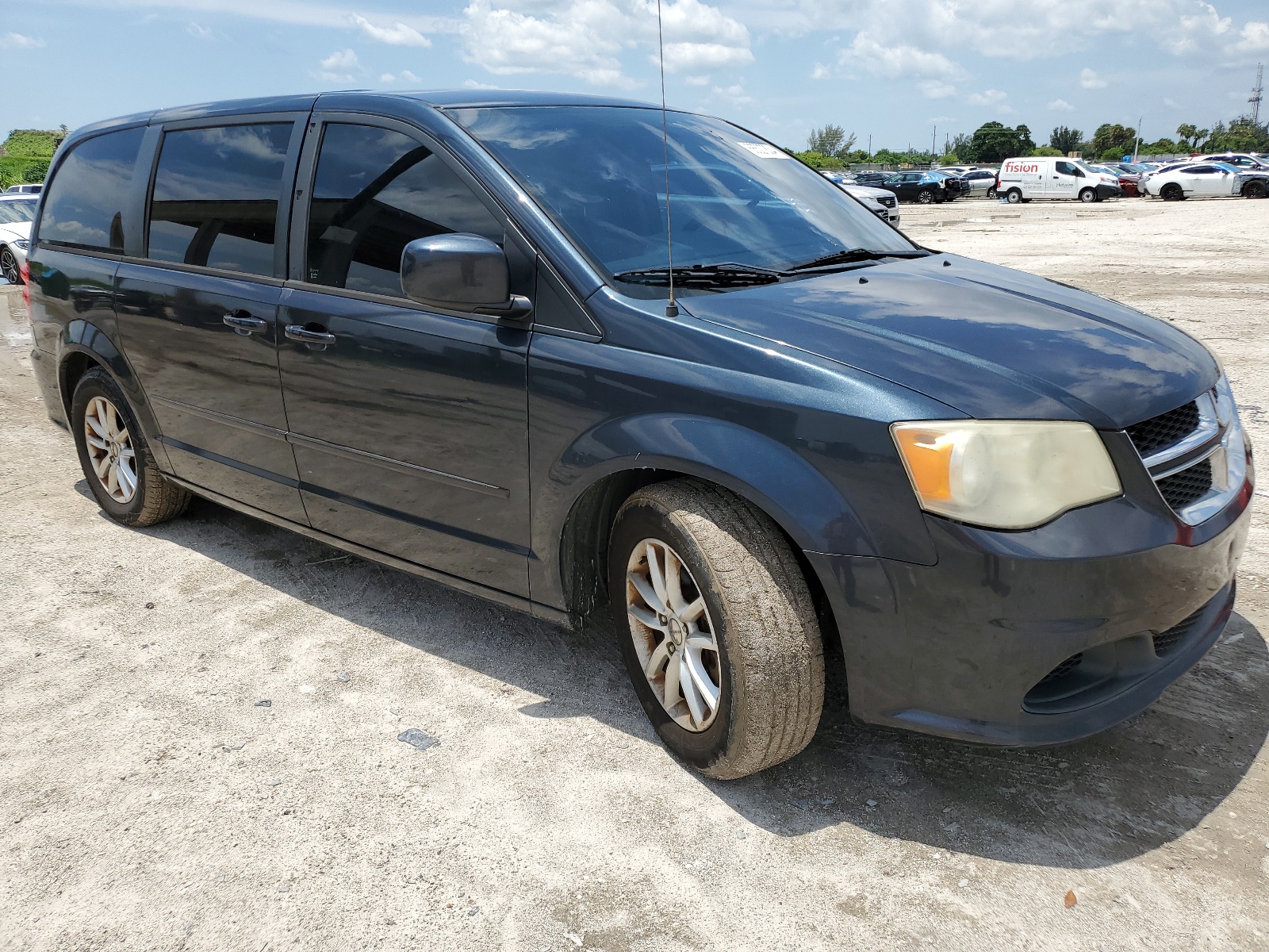 2013 Dodge Grand Caravan Sxt vin: 2C4RDGCG0DR749826