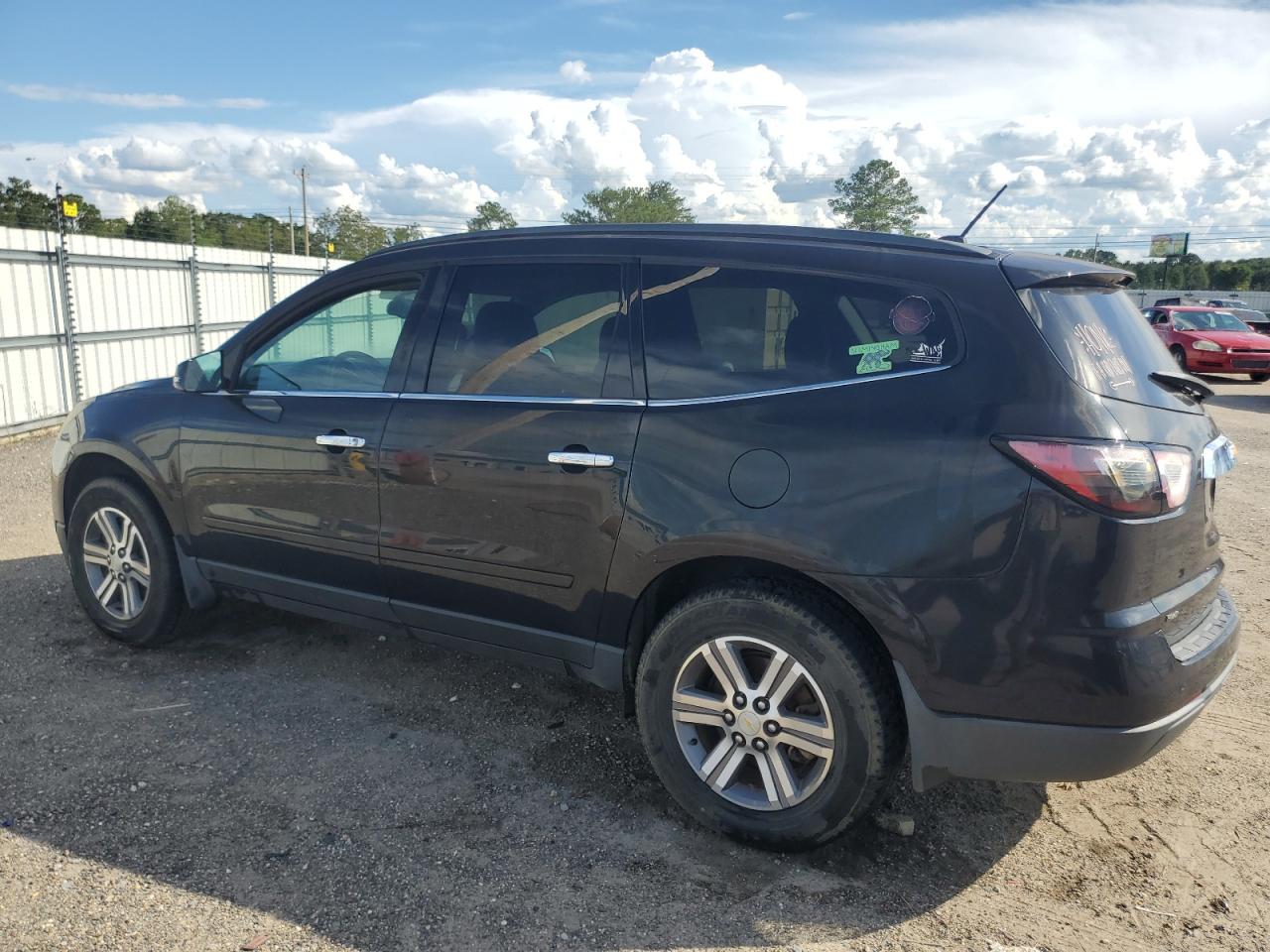 1GNKVGKD1FJ309232 2015 CHEVROLET TRAVERSE - Image 2