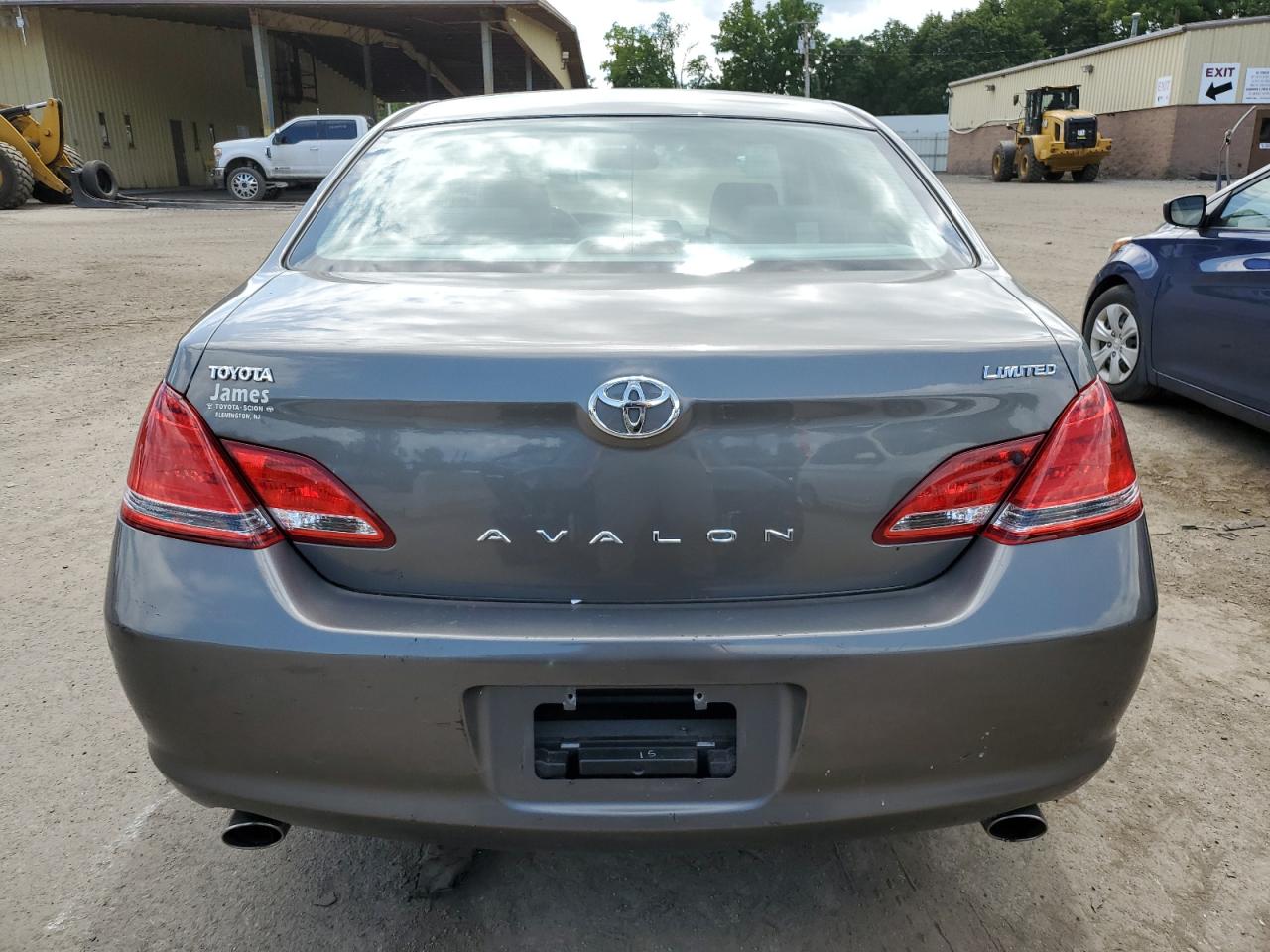 2005 Toyota Avalon Xl VIN: 4T1BK36B45U057939 Lot: 67072934