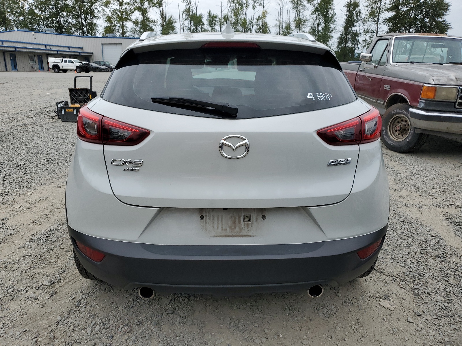 JM1DKFD71J0303246 2018 Mazda Cx-3 Grand Touring