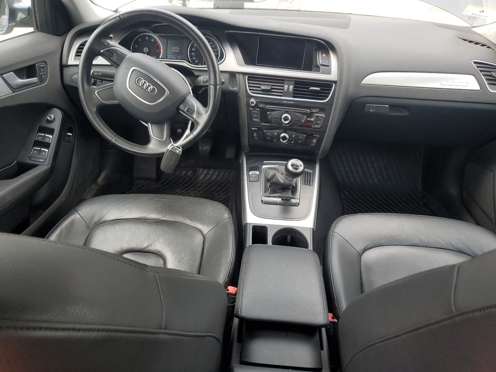 WAUDFAFL5EN002244 2014 Audi A4 Premium